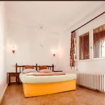 Guest house Pinkflamingo 3*