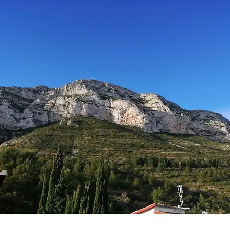 Πανσιόν Pinkflamingo 3*